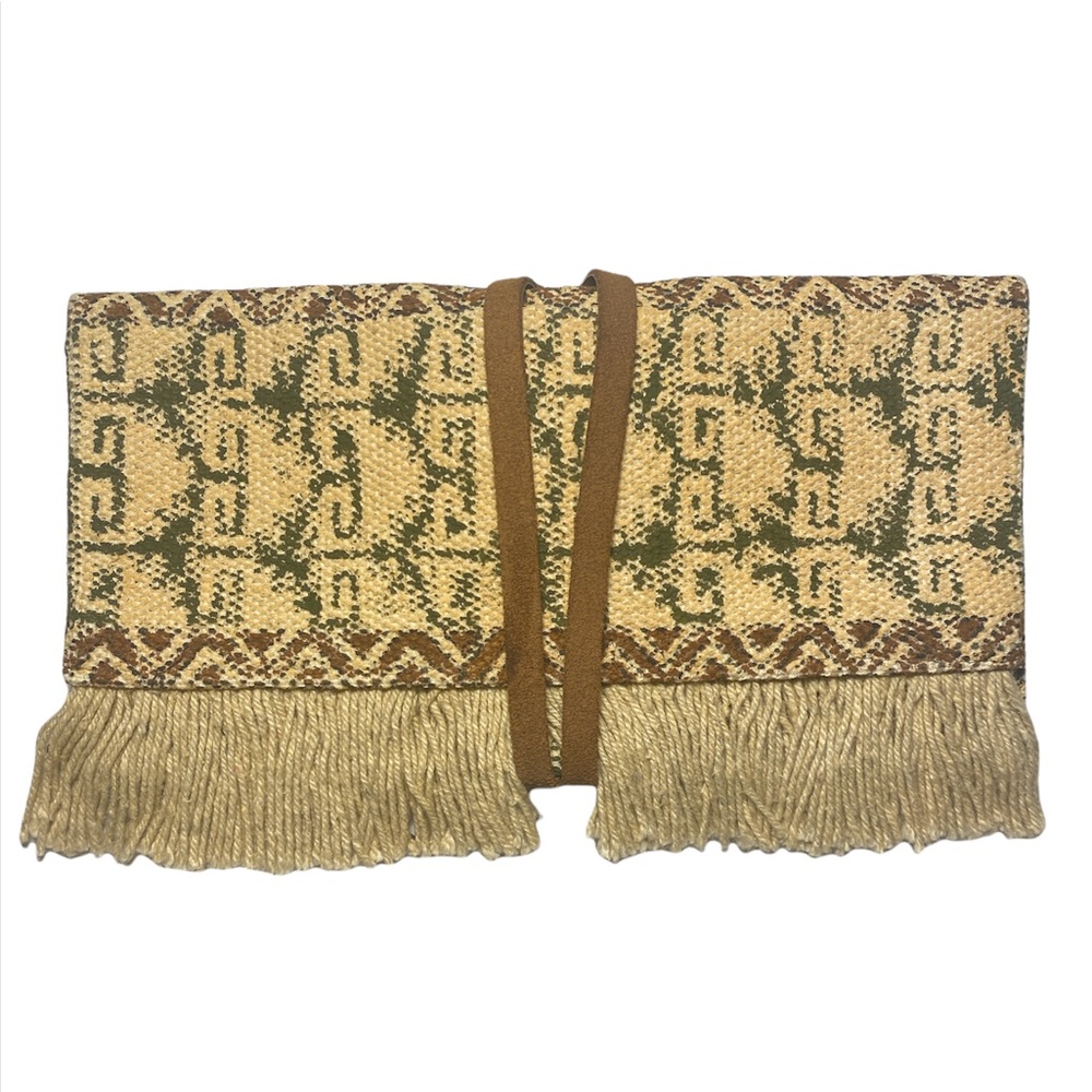 New Carpet Fringe Clutch - Vegan Leather, Sustainable - Quagga Green Label